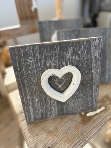Picture frame - 'love heart'
