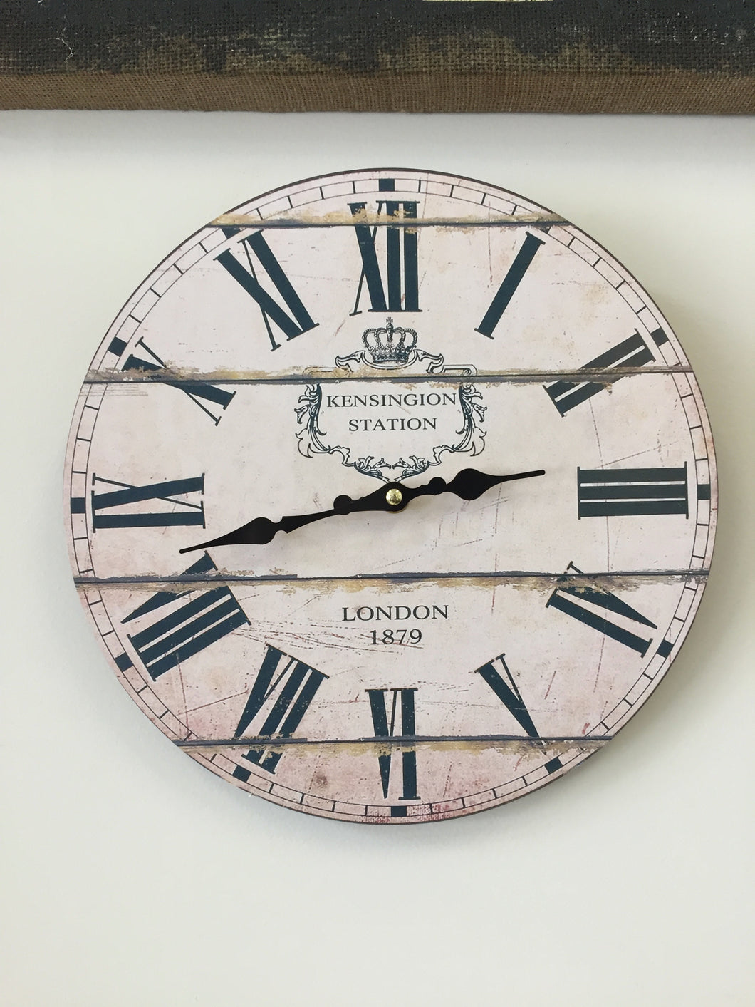 'Kensington Station' clock